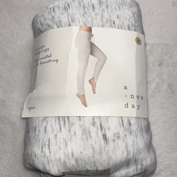 A New Day NWT Women's M Heather Cream Drawstring High-Waist Lounge Leggings - Picture 4 of 7